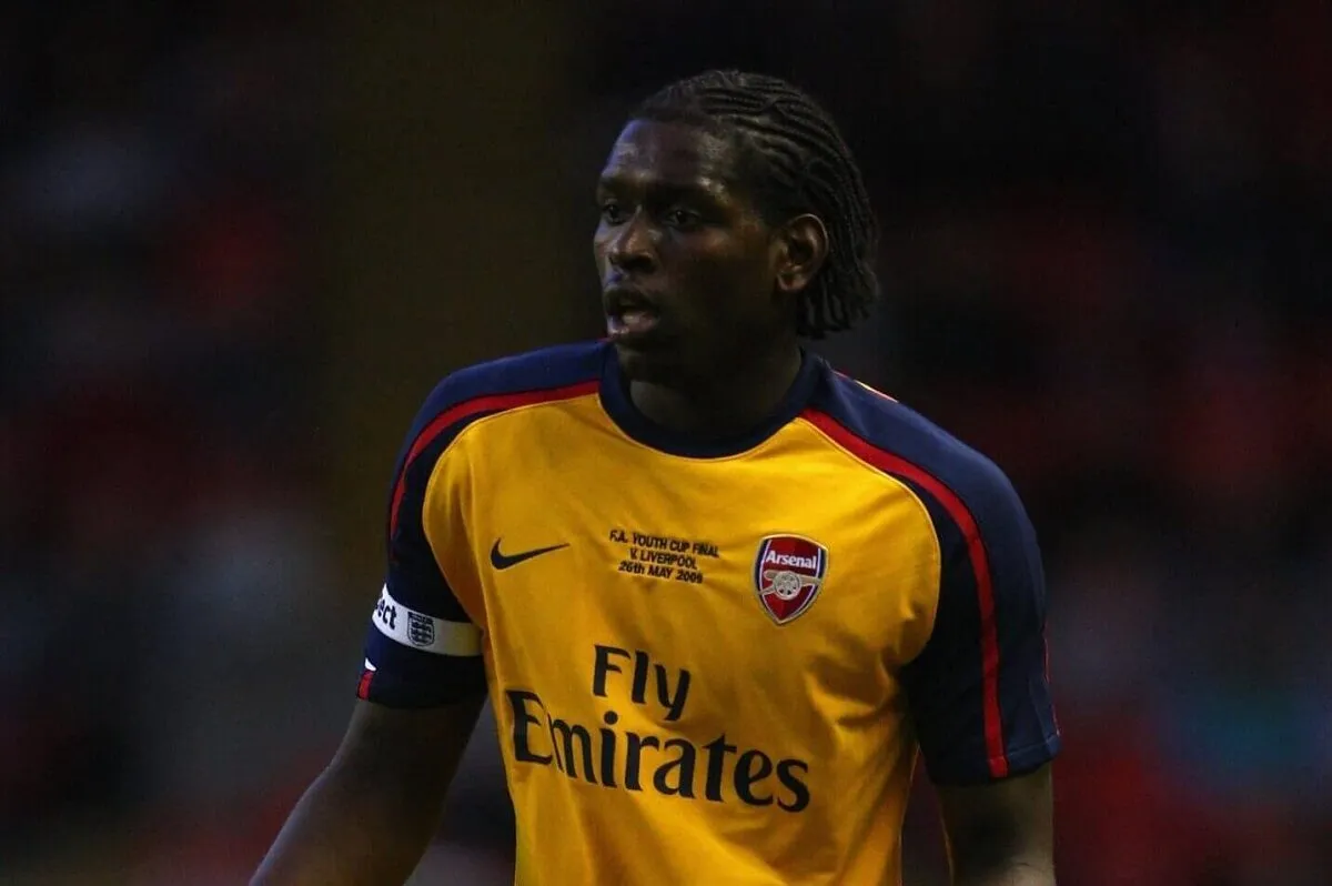Emmanuel Thomas Nổ lực tìm lại cuộc đời